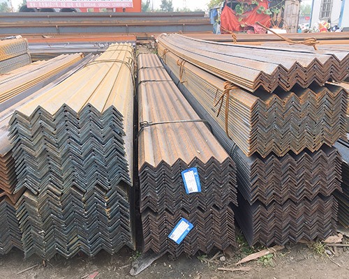 山西保瑞和物貿(mào)公司提醒，山西鍍鋅無縫鋼管連接方式要求